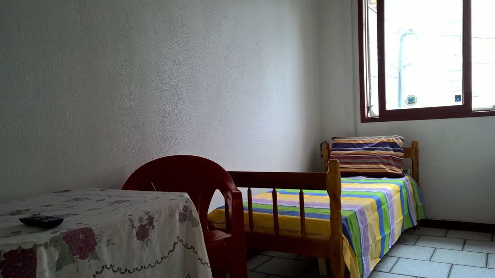 Hostel Casa Grande Порту-Алегри Экстерьер фото